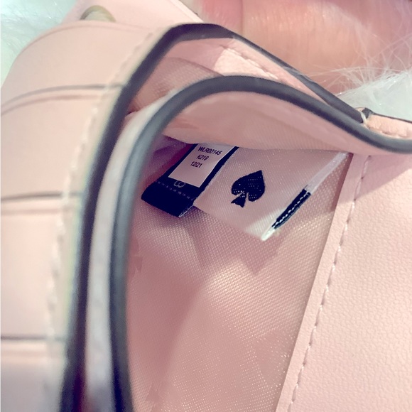 ♠️ Kate Spade ♠️ Staci Large Slim Bifold Wallet - Picture 16 of 16